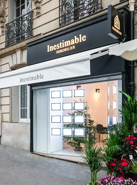 Enseignes lumineuses : caisson, lettres LED ou néon ?